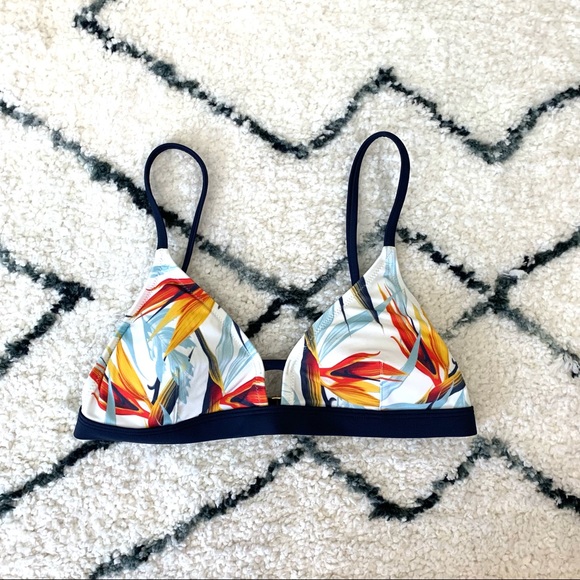 Lively Tropical Print Triangle Bikini Swim Top - Picture 6 of 8